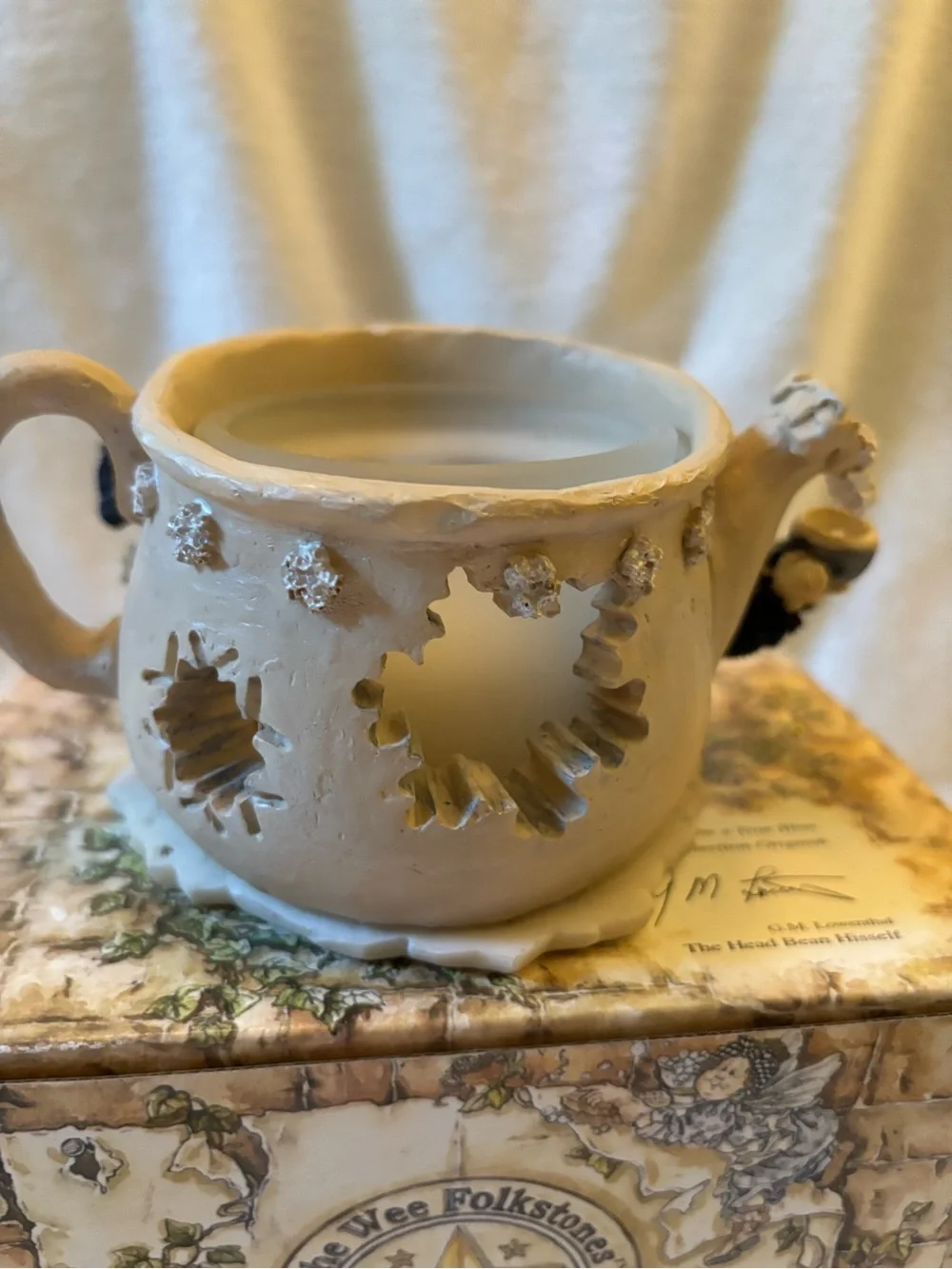 Boyd’s Bears and friends resin votive holder